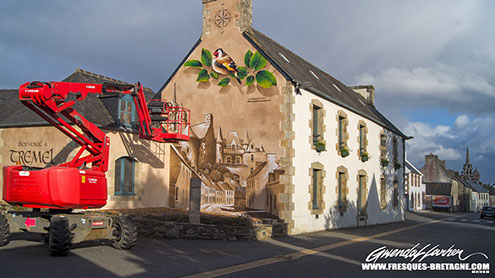 Chantier artistique, réalisation de la fresque de Trémel dans les côtes d'armor-peinture grand format pour collectivités et communes bzh