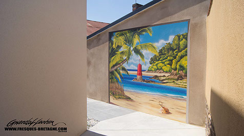 Fresque murale trompe-l'œil sur mur en béton : décoration originale de terrasse.