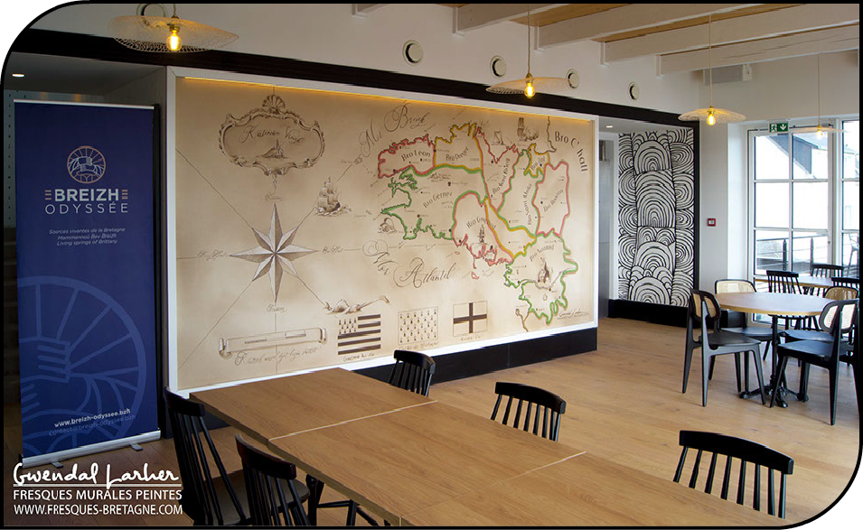 Carte ancienne de bretagne, décoration murale peinte pour l'espace restaurant de l'espace muséale Breizh Odysse à Landevennes dans le Finistère