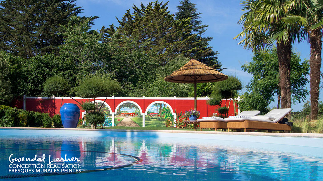fresque murale piscine intérieure luxe Bretagne décoration haut de gamme